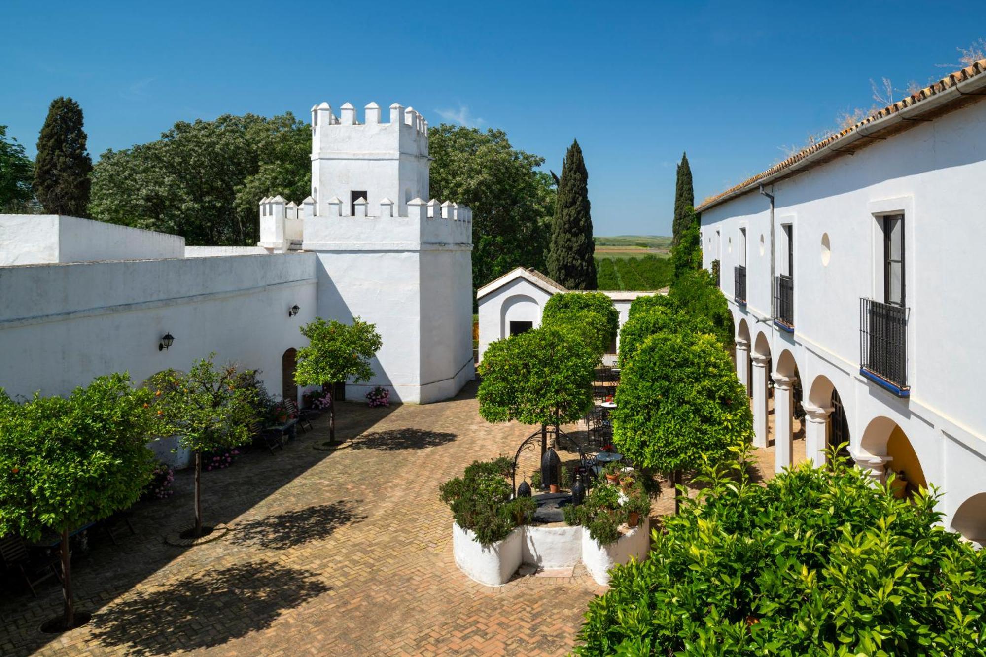 Hotel Cortijo Torre De La Reina Exterior foto